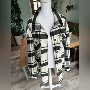 LOVE TREE shacket shirt flannel button down oversized